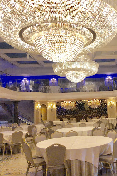 Le Chateau 3